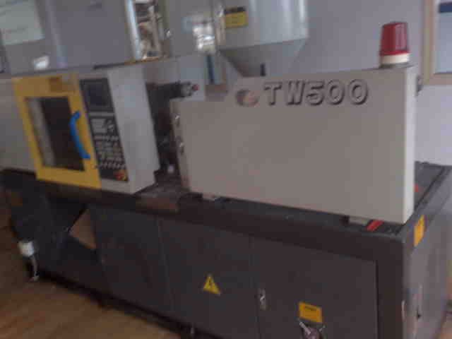 上海专业回收注塑机,吹瓶机,挤出机,二手注塑机回收