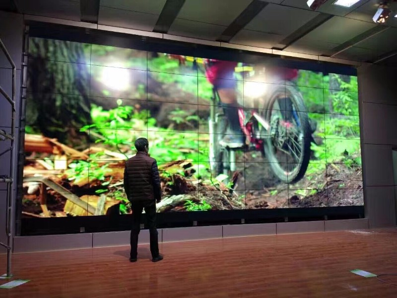 北京室内外全彩电子大屏幕回收传媒广告大屏幕回收显示屏回收批量液晶电视等