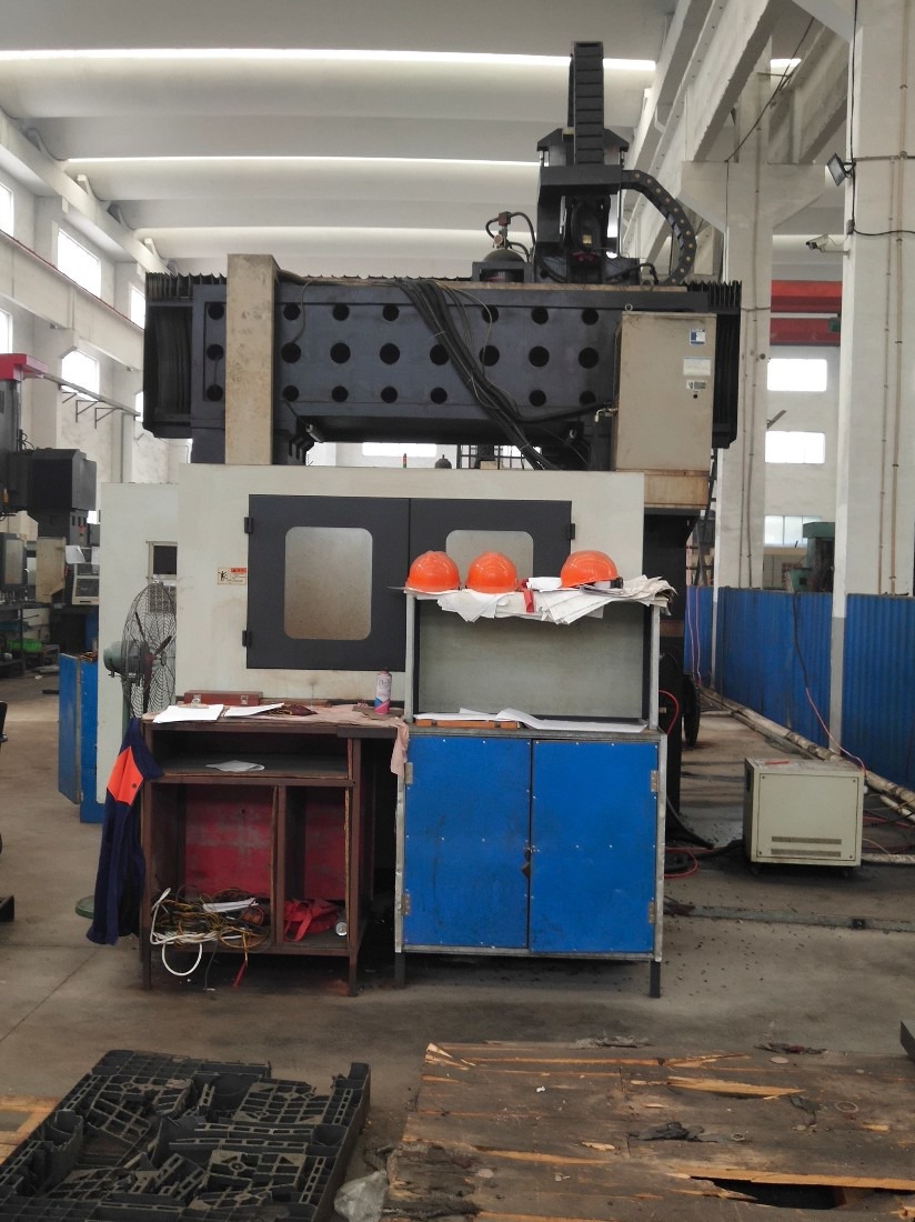 青岛急求车床二手设备机床