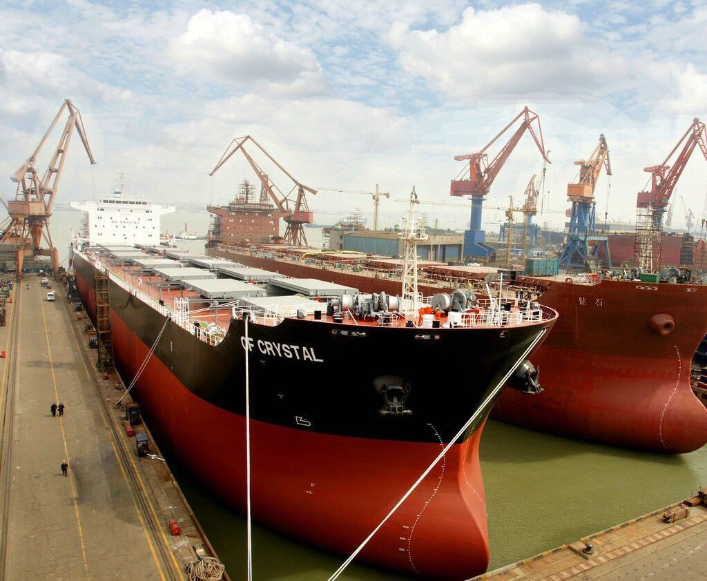 高价回收大型二手船舶废旧设备