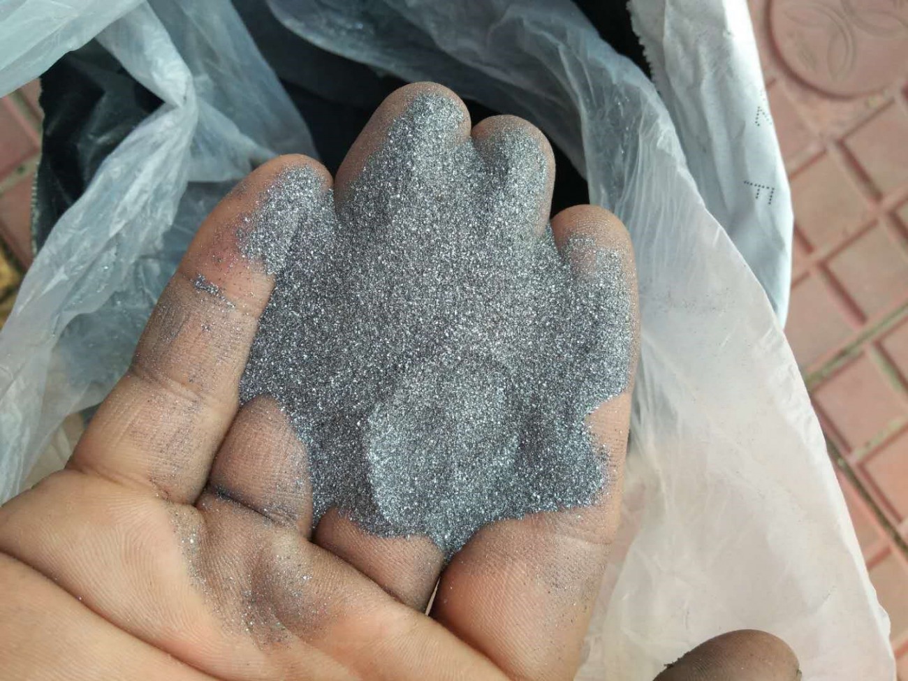 长期大量求购废硅粉