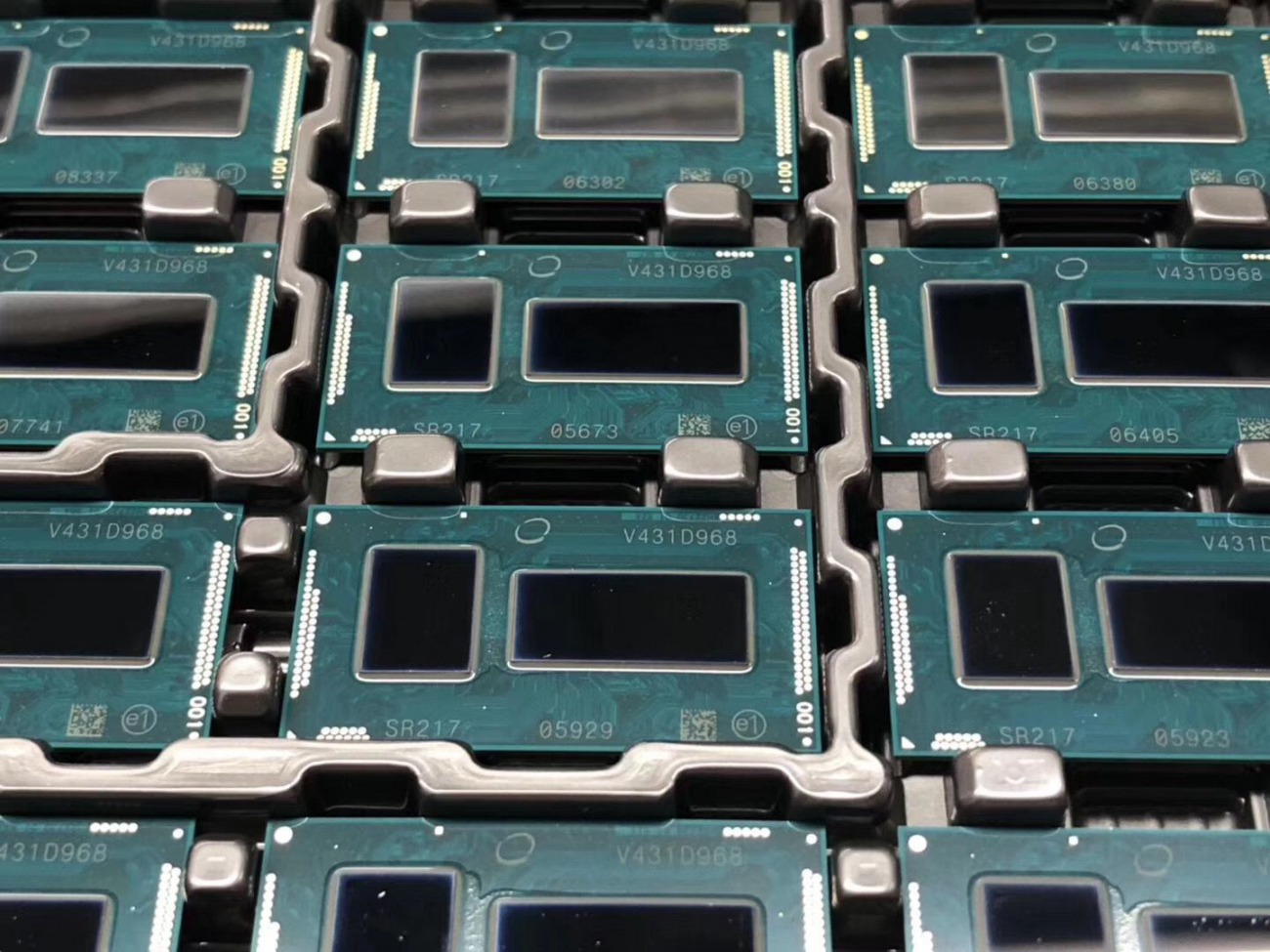 请问IC回收那家强,专业收购IC恒永泰