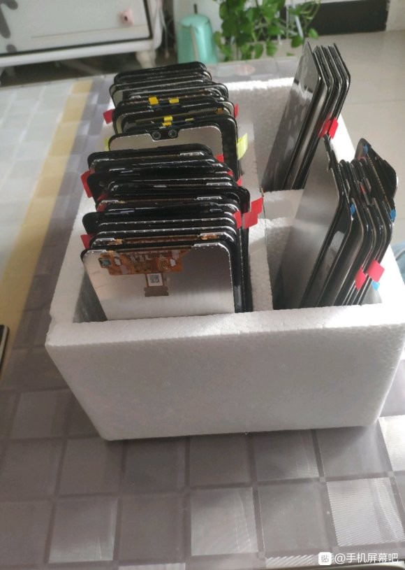 大量回收手机液晶屏