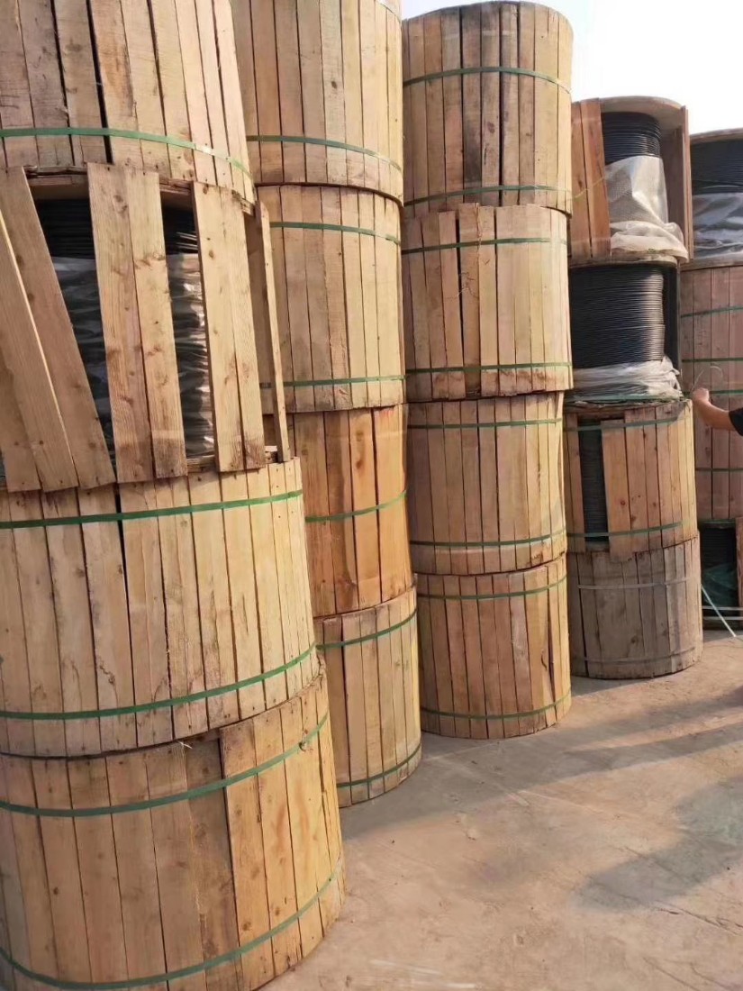 长期回收大量通信线缆12芯