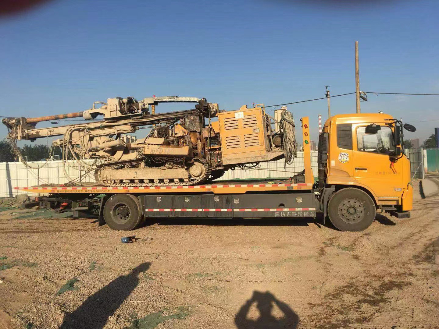 S32高速北京段汽车救援修车-高速拖车-大型清障车拖车服务