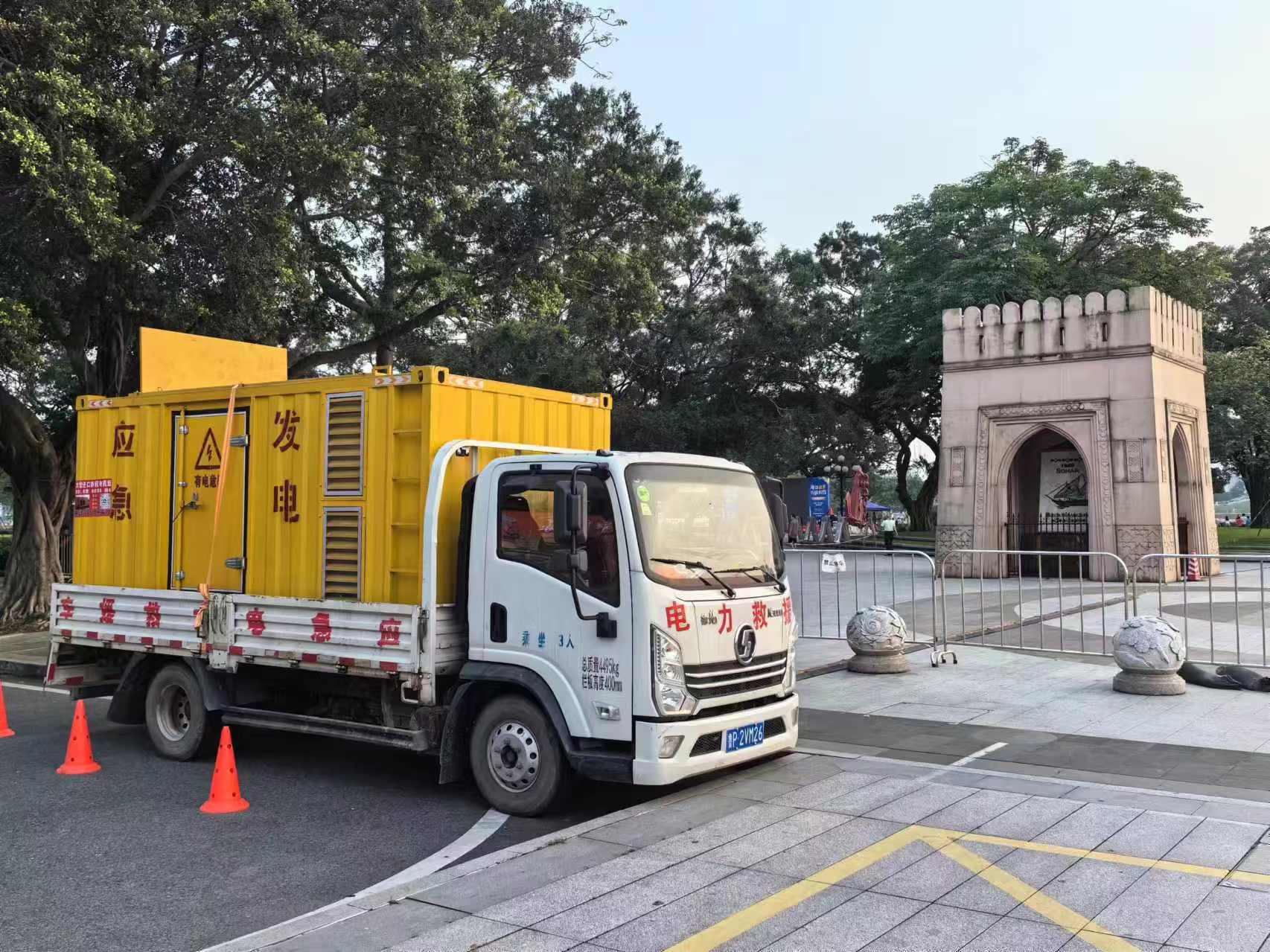 云浮发电机出租-300千瓦发电机出租