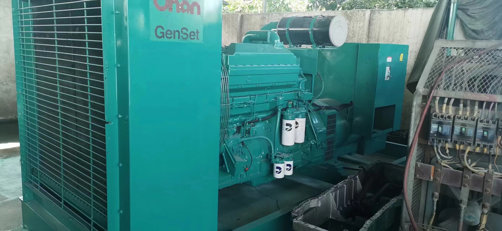 镇江市句容市出租700KW发电机小区应急电源噪音低废弃少
