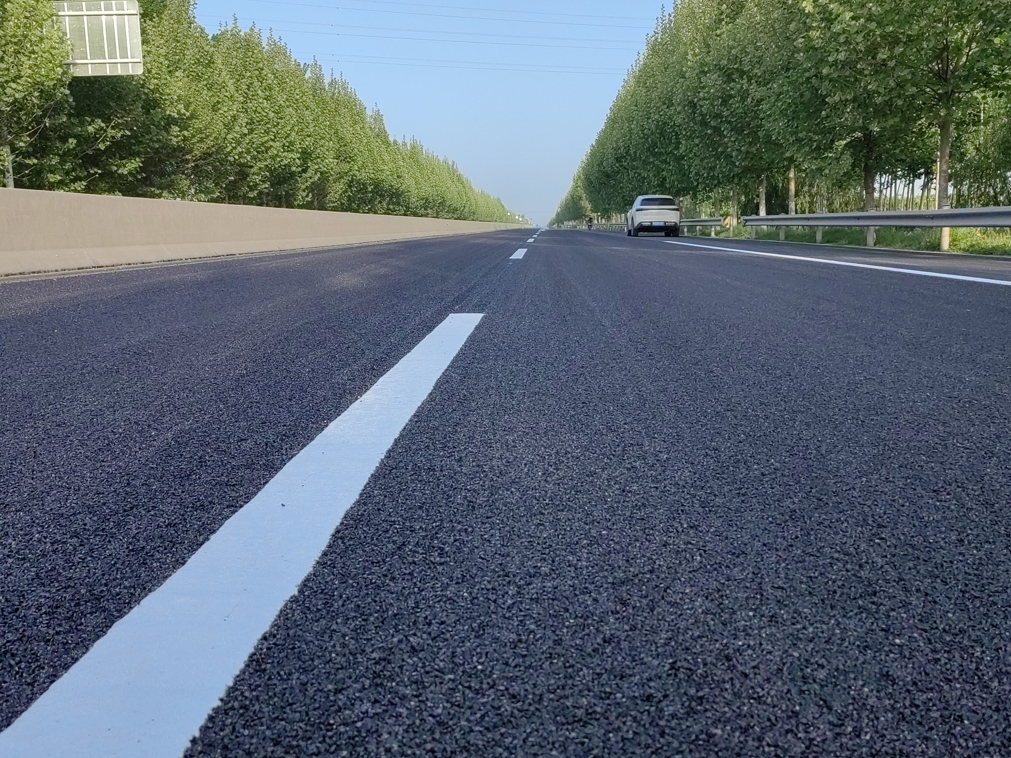 公路预防性养护厂家-龙腾之路为您讲解乳化剂的主要成分和作用