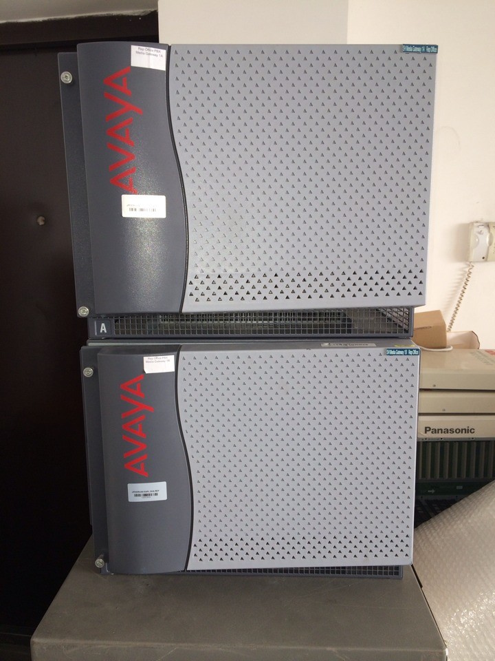 高价回收西门子、松下、NEC、AVAYA电话交换机,无线电话机等通讯设备回收
