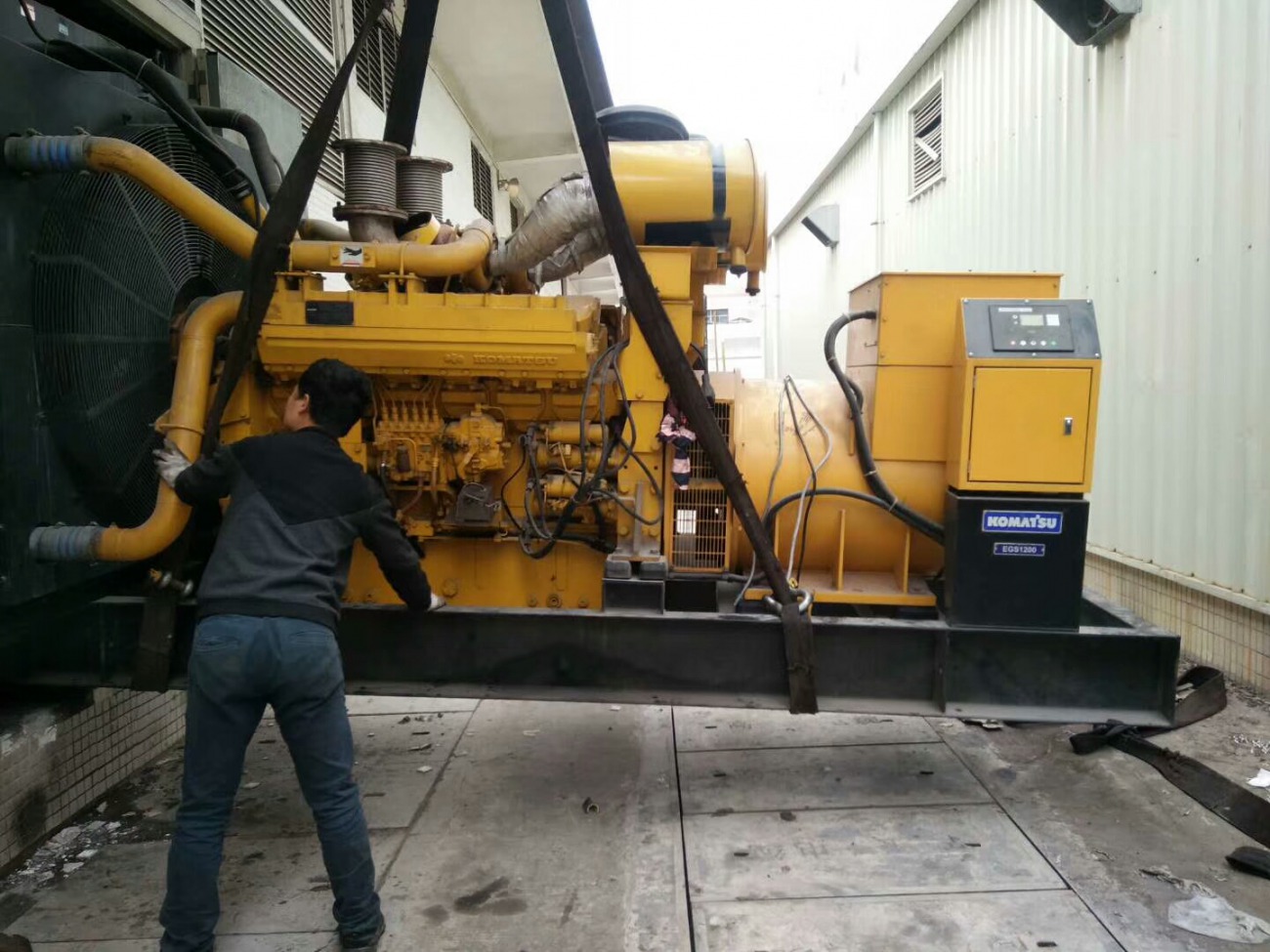 郑州柴油发电机出租发电机出租的安装特点