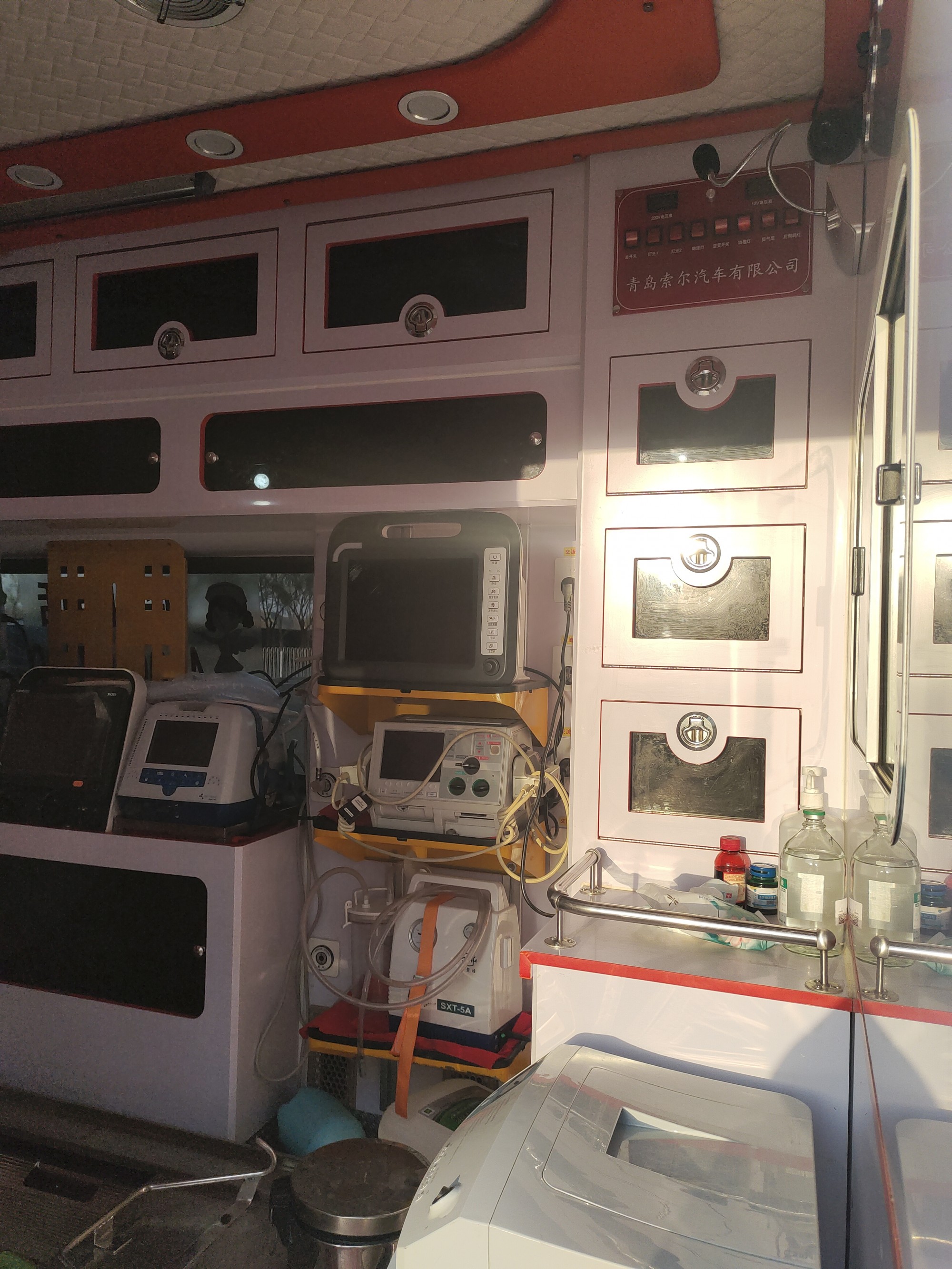 婺源转运车出租公司 保障转运车租赁随车医护跟车