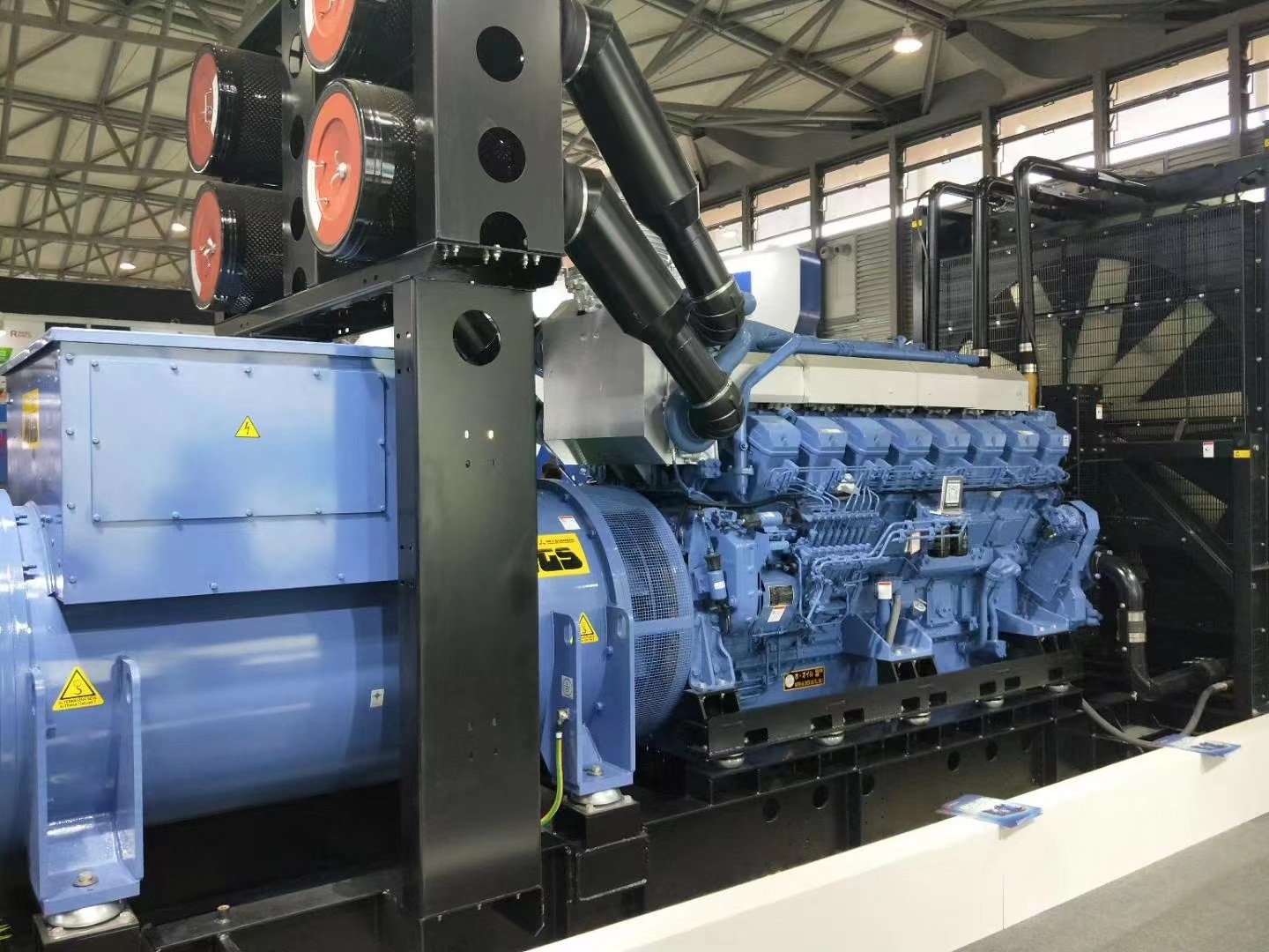 绍兴绍兴出租900KW发电机当地经营网点用电省心省力