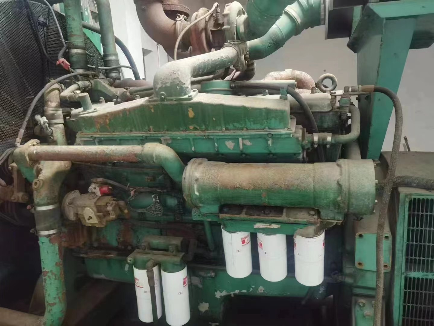 连云港灌云1000KW发电设备租赁电话免费提供电缆