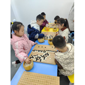 渭南中碁（qi）国际少儿围棋培训学校的特色